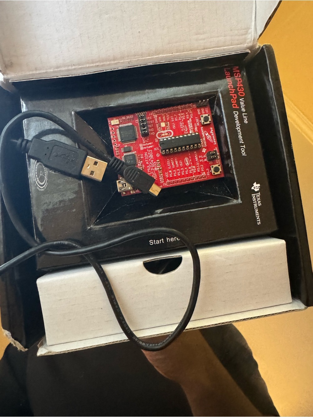 Texas Instruments MSP430 Value Line LaunchPad Development Board - Picture 5 of 8